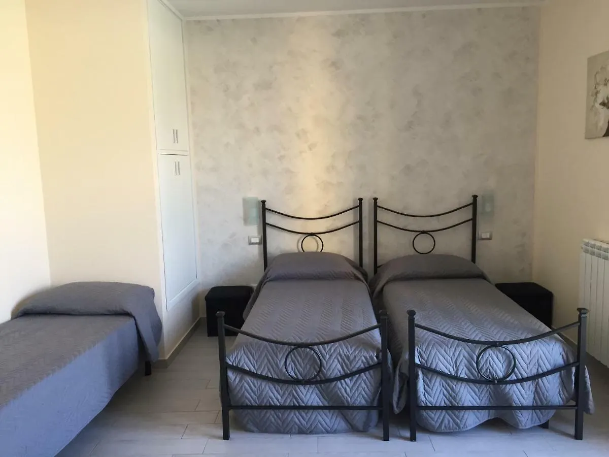 Le Tre Stelle Bed and Breakfast San Pietro Clarenza Nocleg ze śniadaniem